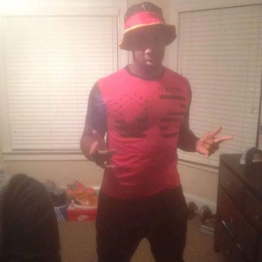 Meet your Posher, Eric